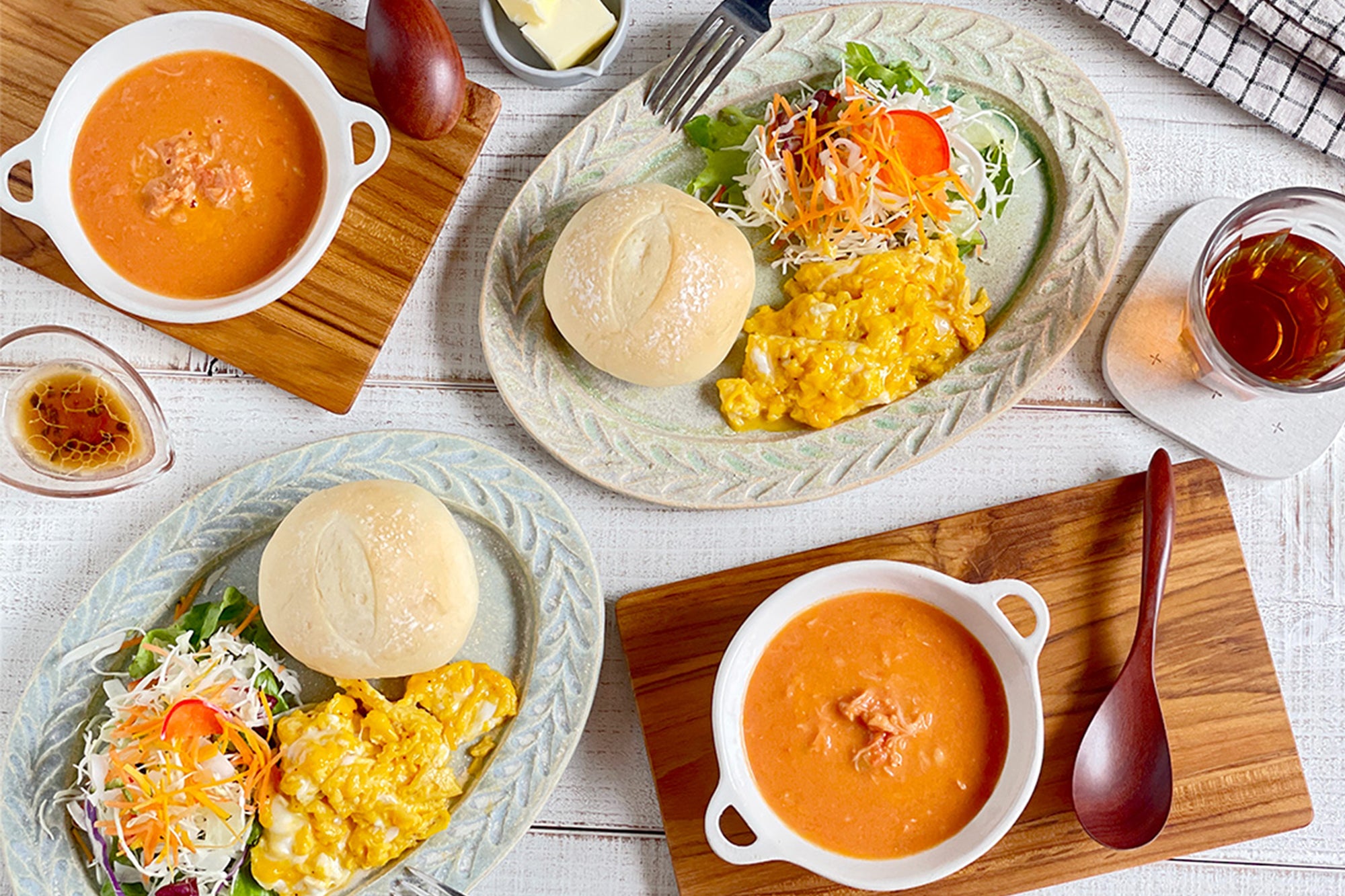楽天市場】蟹出汁と野菜のうまみ！蟹の身たっぷりビスク かに